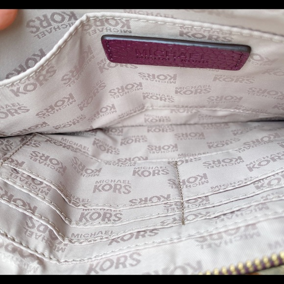 💃💅🏻Michael Kors wristlet clutch brown purple - Picture 5 of 7